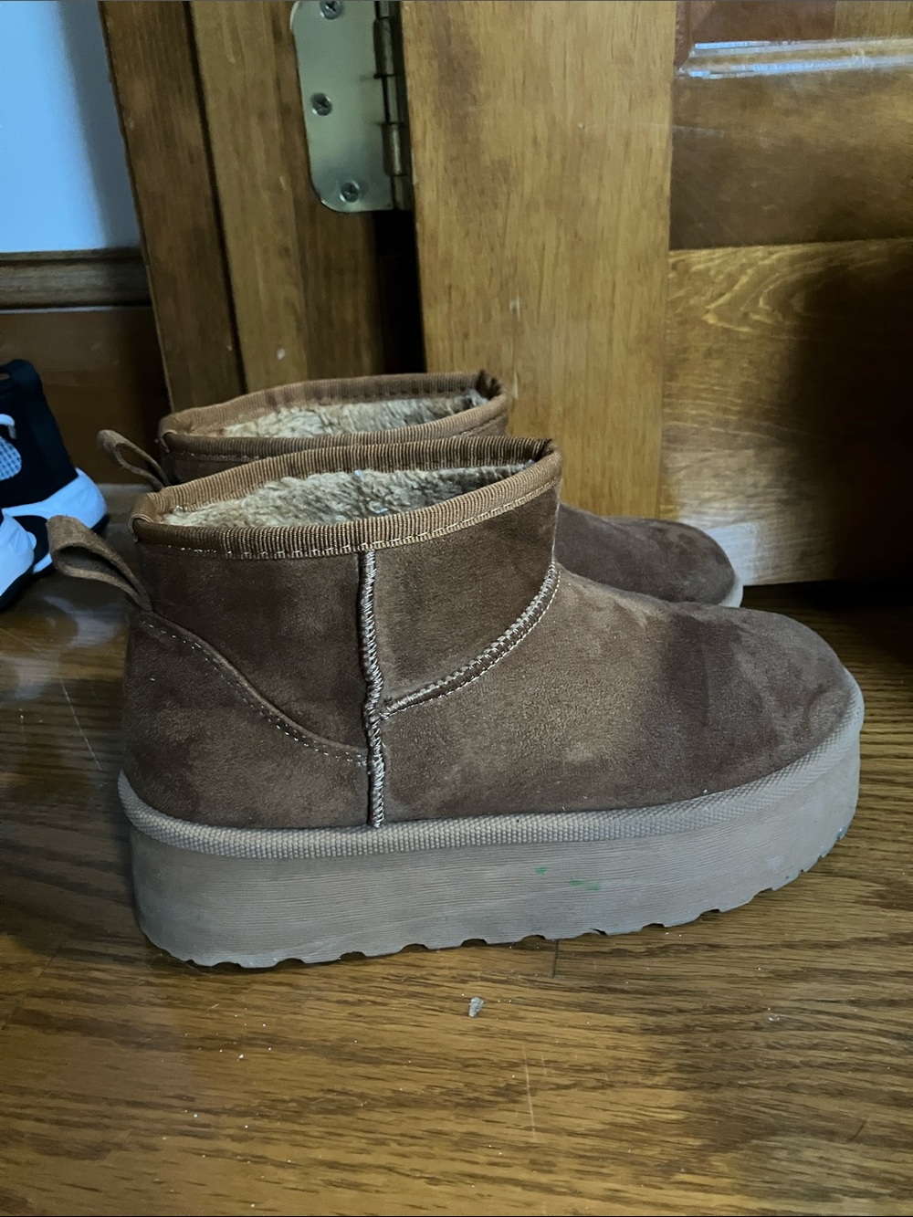 Amazon Kids Brown Suede Platform Winter Boots